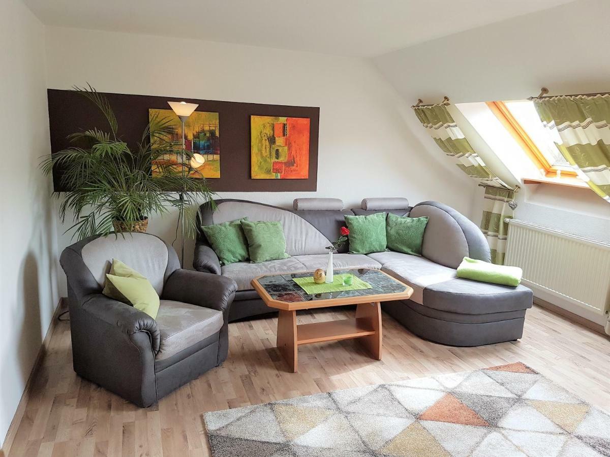 Am Schloessel Apartment *